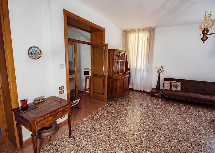 Апартаменты Island