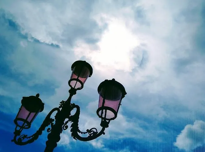 Island Апартаменты *