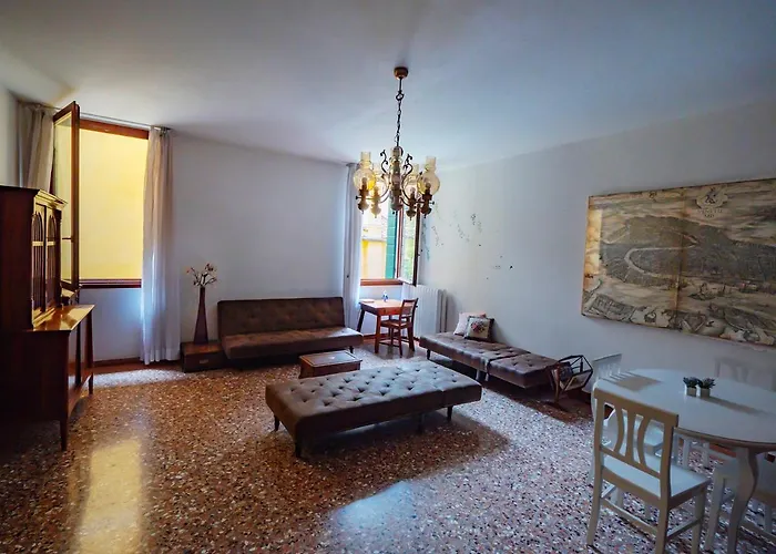 شقة Island البندقية